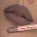 Карандаш для губ 