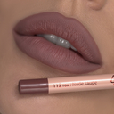 Карандаш для губ 